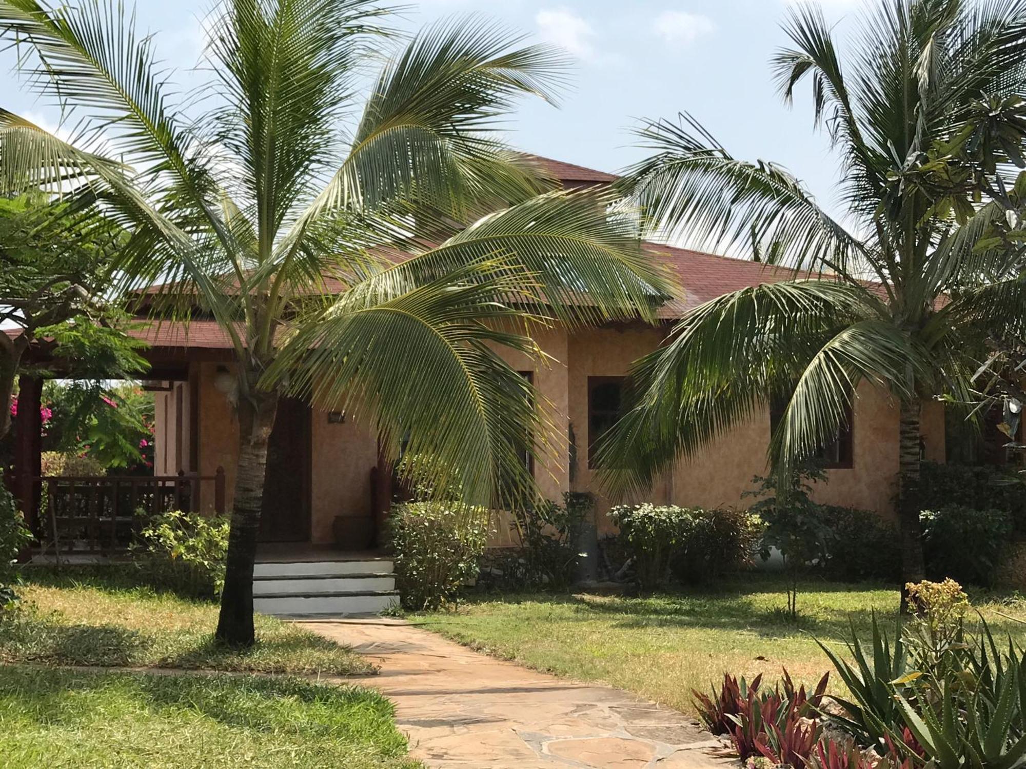 וואטאמו Crystal Bay Resort מראה חיצוני תמונה